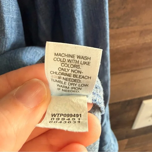 J. Jill Blue Chambray Button Down Shirt - Picture 7 of 8